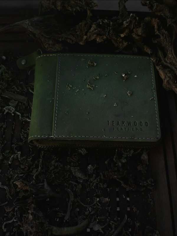 محفظة خفيفة — Castellan