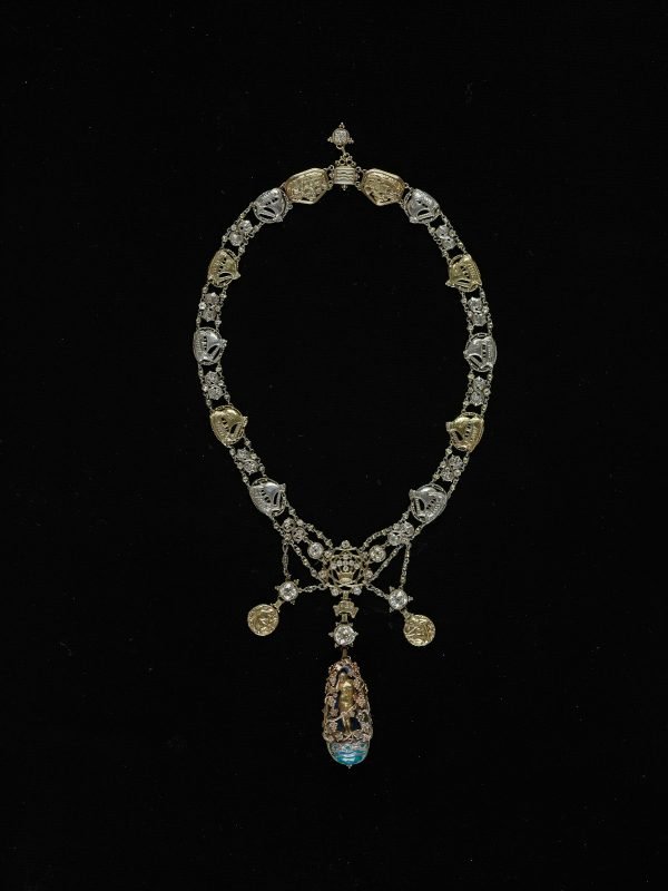 طقم مجوهرات مميز — Ilsworth & Co