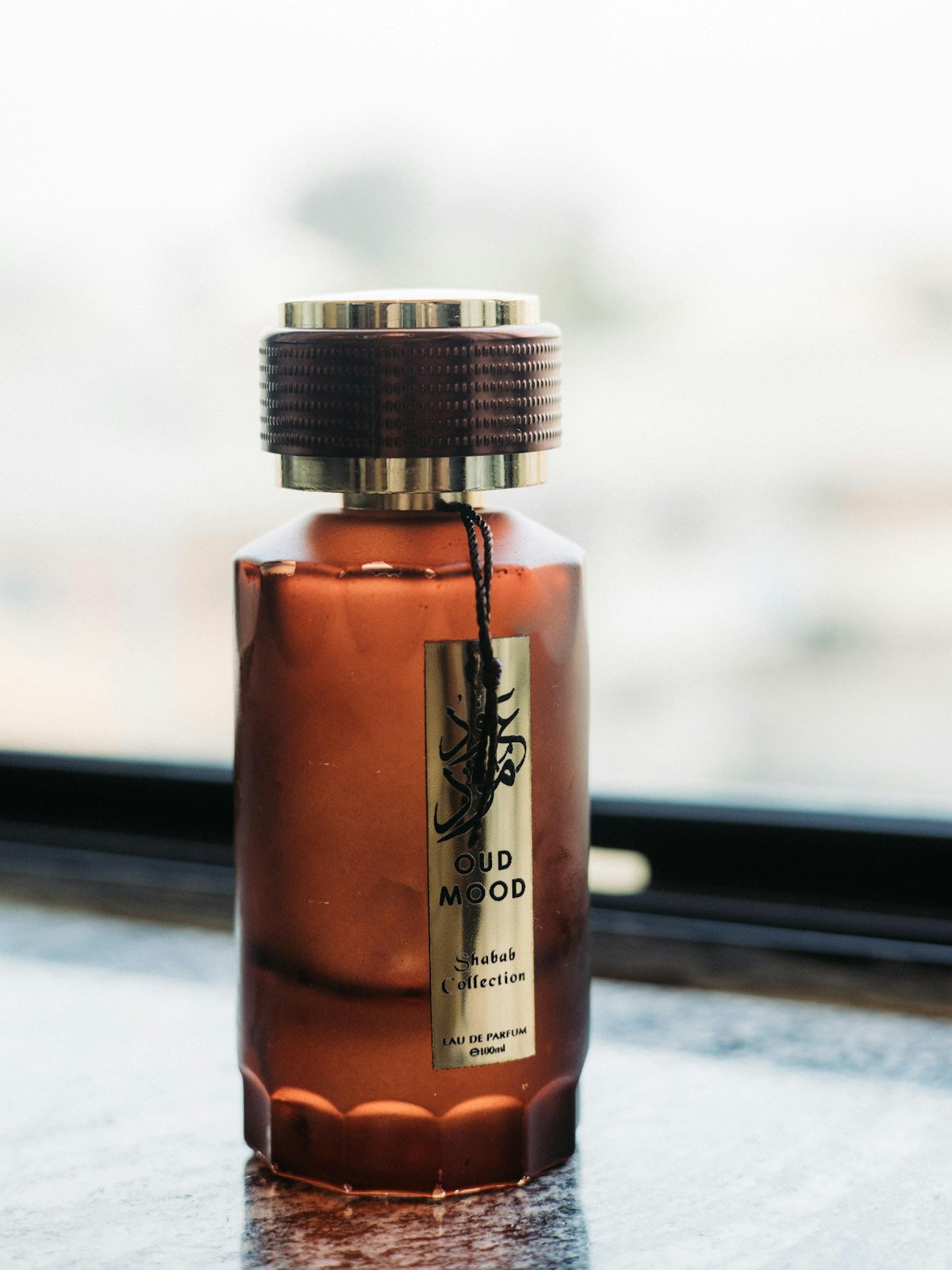 عطر شرقي عصري — Elvane