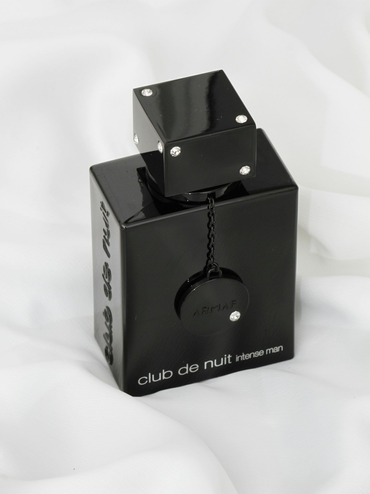 عطر رجالي ناعم — Selune
