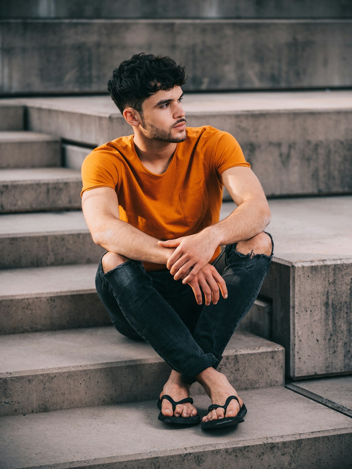 صندل ناعم — Corvyn