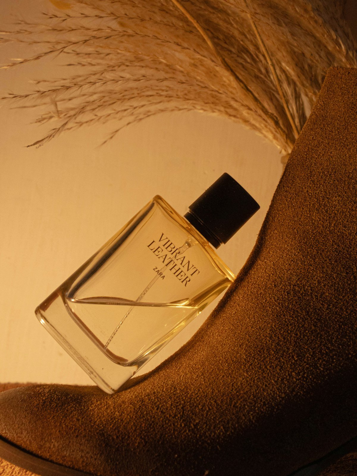 عطر رجالي خفيف — Cindral